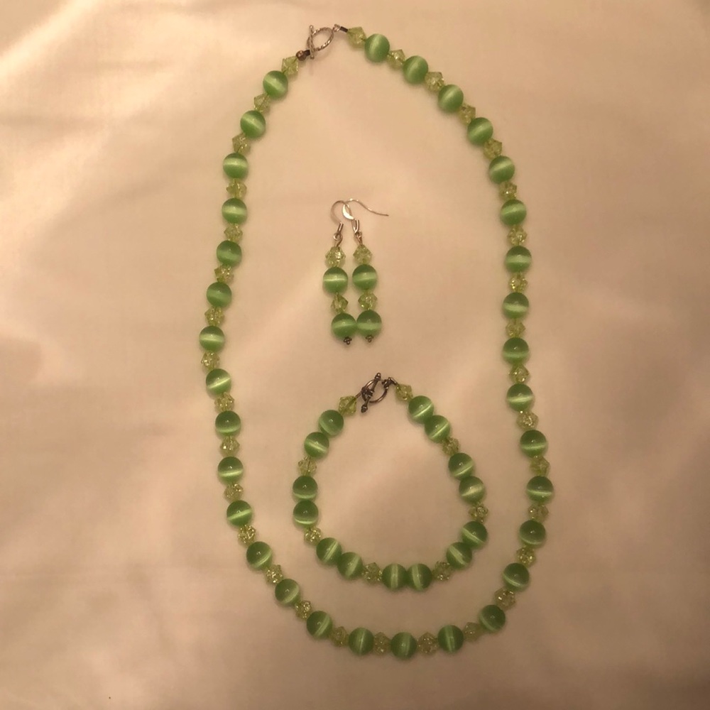 Green tigers eye set